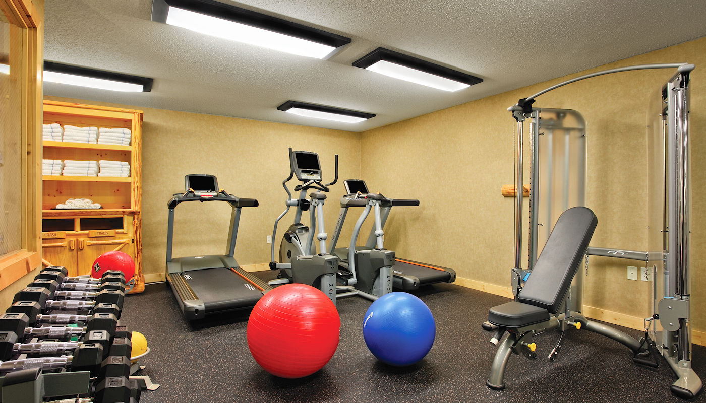 Hotel Fitness Center - The Lodge on Lake Detroit