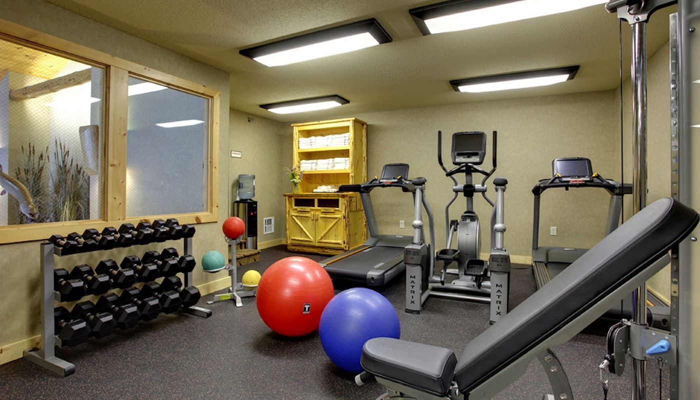 Hotel Fitness Center - The Lodge on Lake Detroit