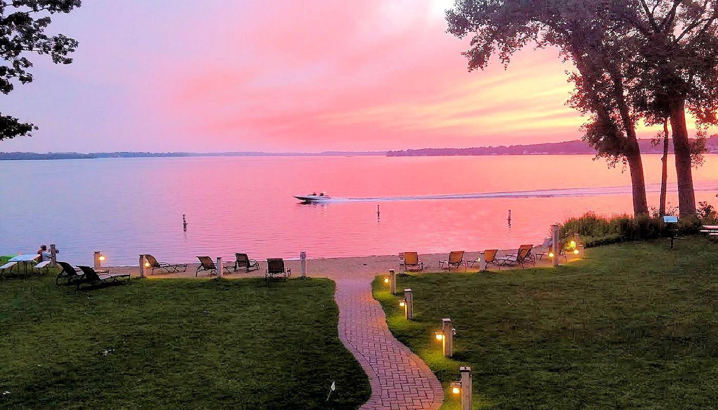 May 2019 Big Detroit Lake Sunset at The Lodge on Lake Detroit